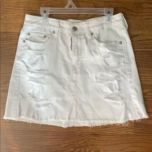 American eagle white skirt size 4